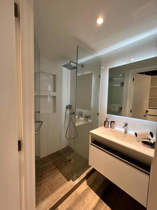 Apartamento 2 Habitaciones, Edificio Airali, Zona 10, Miradolo Ville de Guatemala Extérieur photo