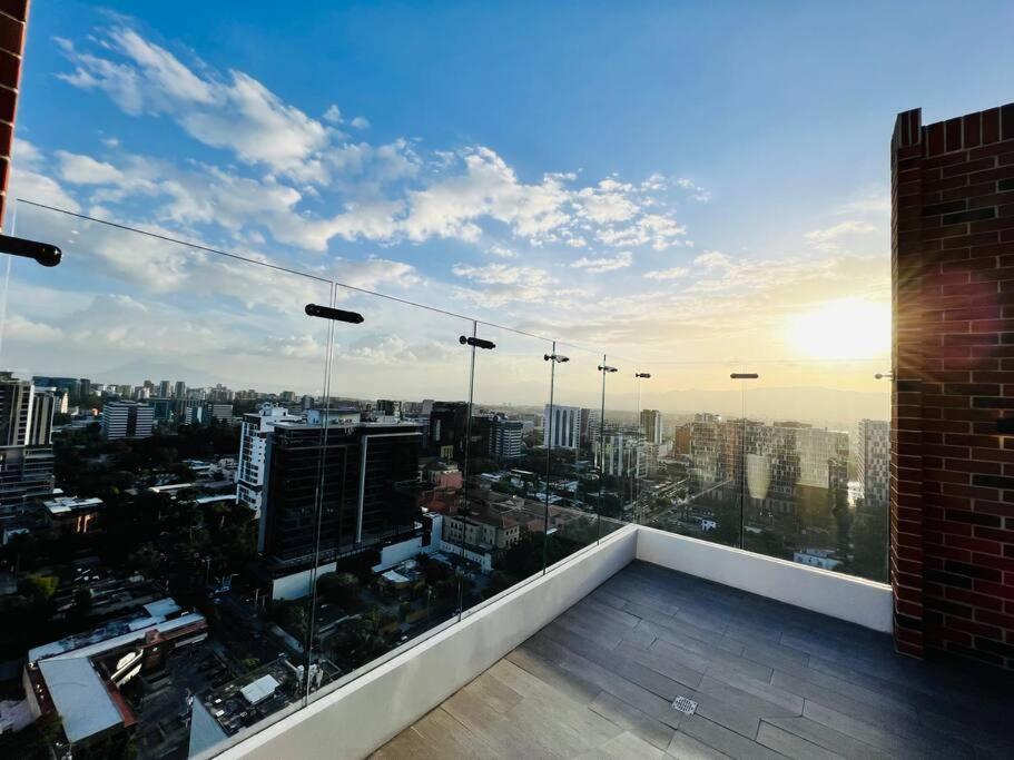 Apartamento 2 Habitaciones, Edificio Airali, Zona 10, Miradolo Ville de Guatemala Extérieur photo